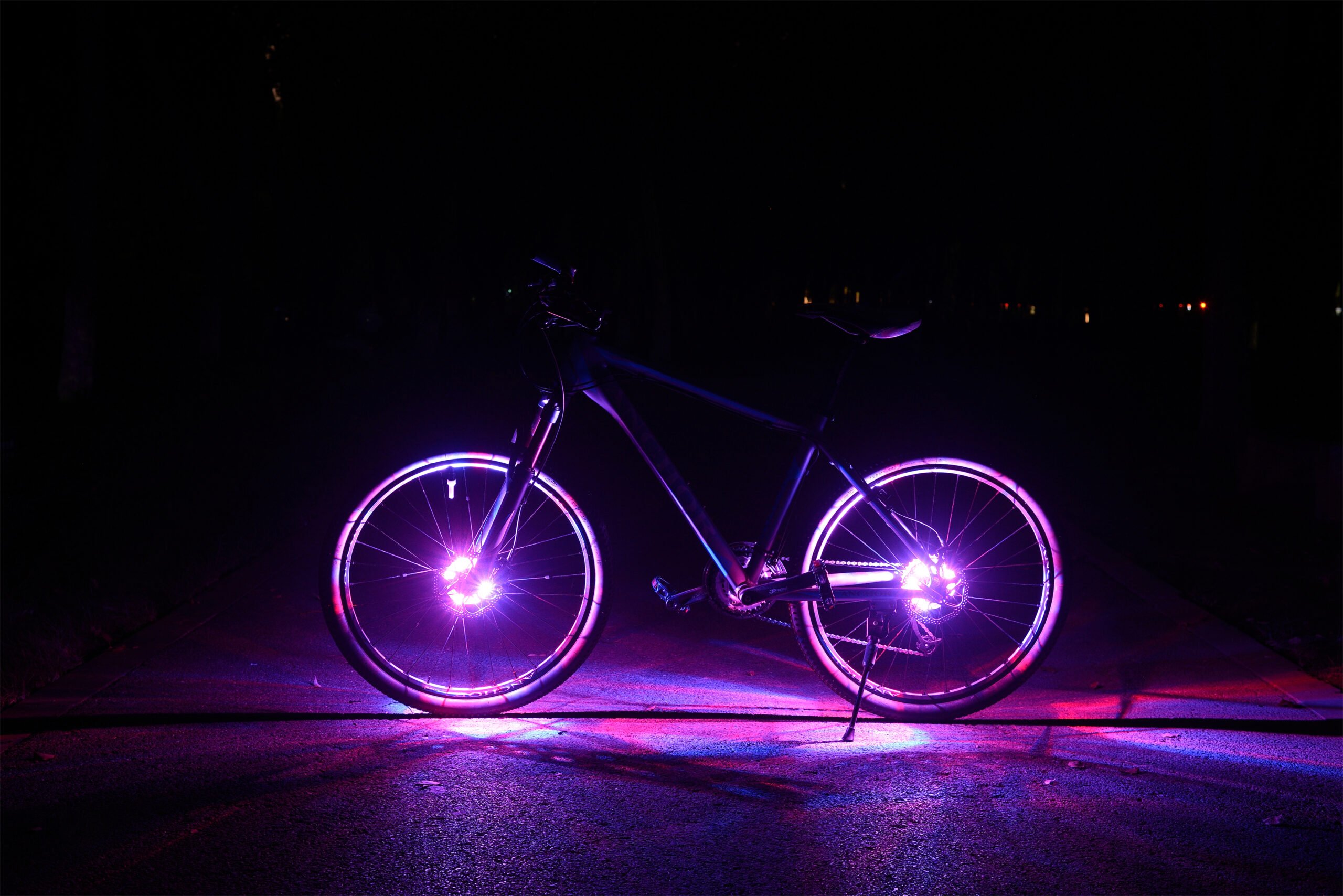 Waterproof USB Rechargeable LED Bike Wheel Lights (7 LED, 9 Colors) - Image 6